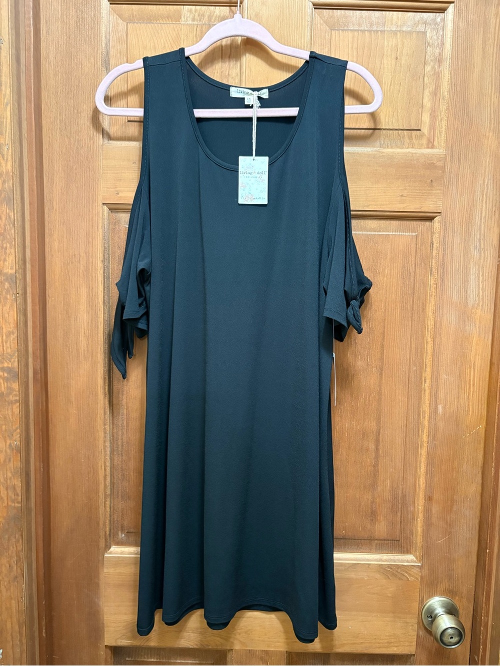 Cold-Shoulder Black Women’s tunic